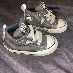 Hi-top Converse